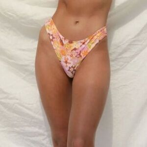 Stone Fox Swim The Roca Bottom in Retro Pop Large Floral Bikini Orange Pink